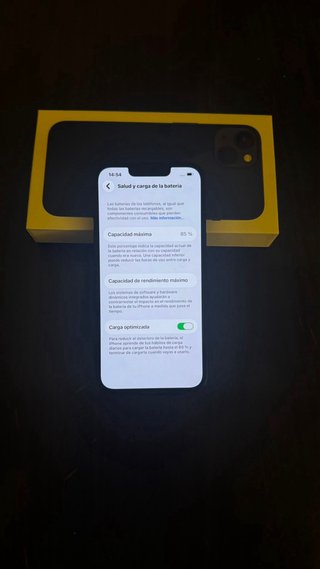 iPhone 13 Azul Capacidad 128GB 3 años de uso
