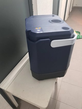 Nevera portátil eléctrica LUVEGO