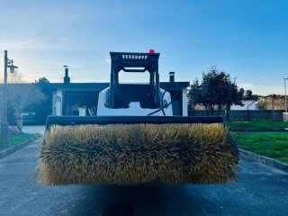 Mini cargadora Bobcat 753