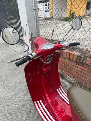 Colibri 125cc Roja con Baúl