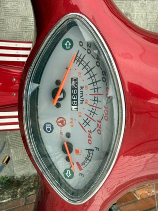 Colibri 125cc Roja con Baúl