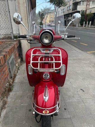 Colibri 125cc Roja con Baúl