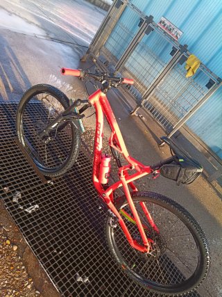 Bicicleta talla L, Rockrider XC 100 Alta gama, Poc