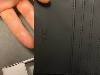 Cartera negra Zara