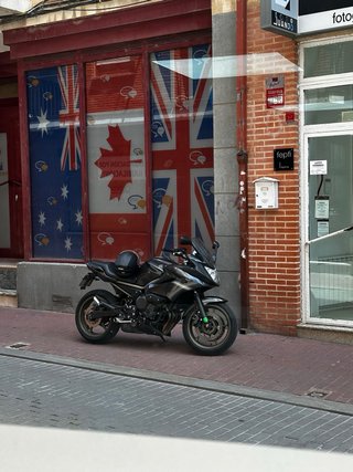 Yamaha XJ6 diversion 2015 Negra
