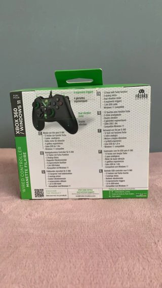 Mando con cable Freaks & Geeks Xbox 360/Win