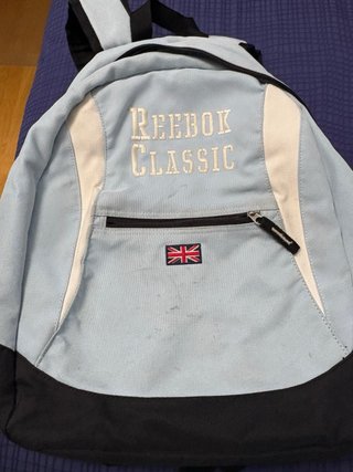 Mochila Reebok Classic Azul y Blanca