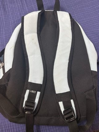 Mochila Reebok Classic Azul y Blanca