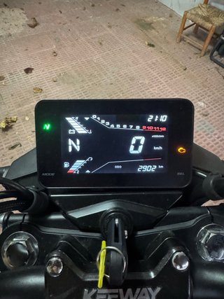 Keeway RKS 125 Negra 2902 KM
