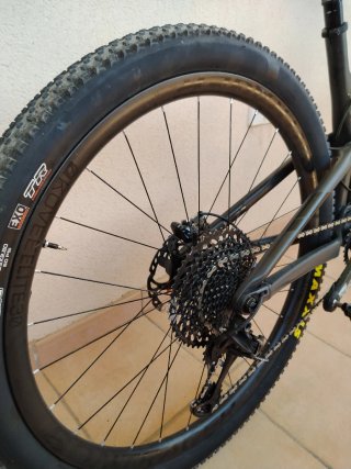 Trek Top Fuel 9.8 Talla M/L