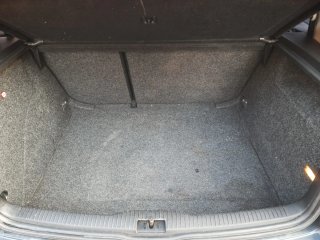 Volkswagen Golf 2004