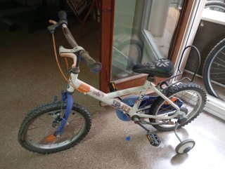 3 Bicicletas Viejas para Reparar