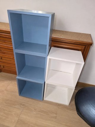 Estantería modular Ikea azul y blanca