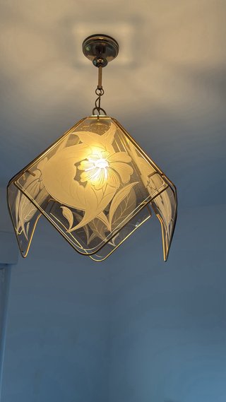 Lámpara colgante cristal y metal dorado