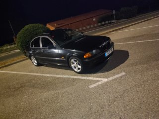 BMW 320 2003