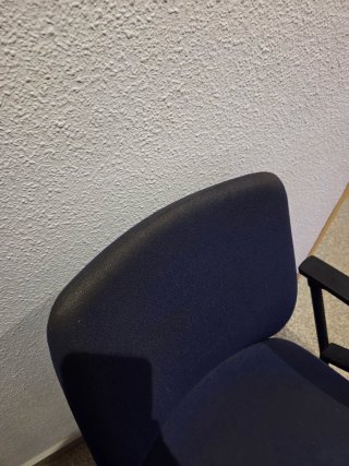 Silla de oficina azul para escritorio