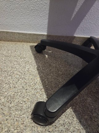 Silla de oficina azul para escritorio