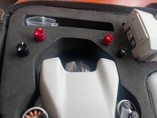 Dron DJI Mini 3 con accesorios