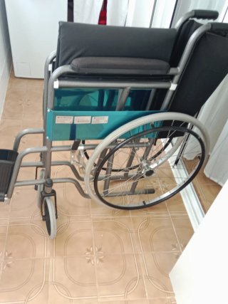 Silla de la rueda Mobiclinik