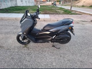 Yamaha Nmax 125cc Scooter Gris Azul