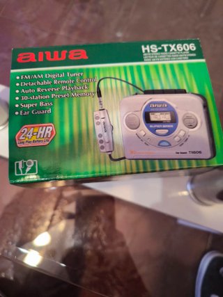 Walkman Aiwa HS-TX606 Nuevo Caja Original