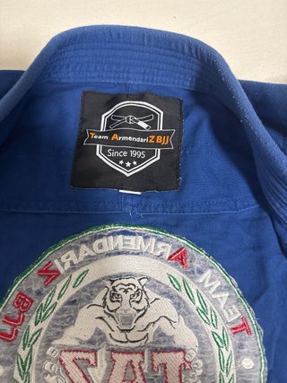 Kimono Renzo Gracie Azul,talla M niño .