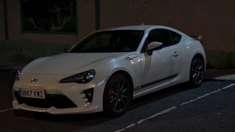 Toyota GT 86 2019 - foto 1