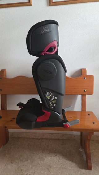 Silla coche Britax Römer negra