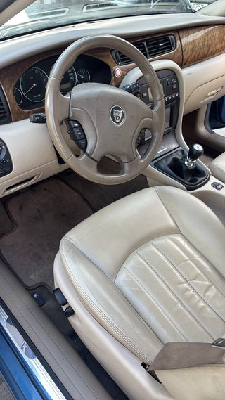 Jaguar X-Type 2002