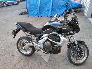 Kawasaki Versys Negra