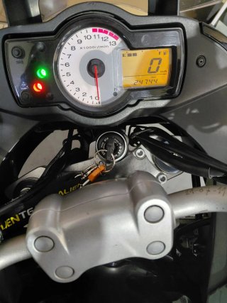 Kawasaki Versys Negra