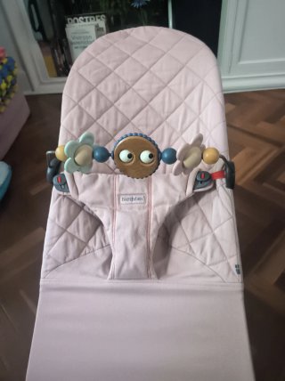 Hamaca Babybjörn Rosa + Juguete + Funda