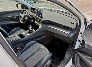 Peugeot 3008 2018