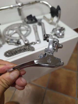 Gruppo Campagnolo Record 8s