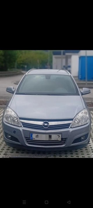 Opel Astra 2009