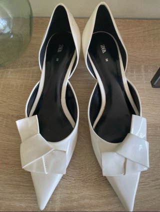 Zapatos Zara Talla 38 Blancos