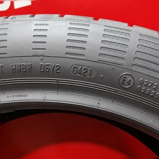 [R. 2054] - 195 55 20 95H CONTINENTAL NEUMÁTICOS
