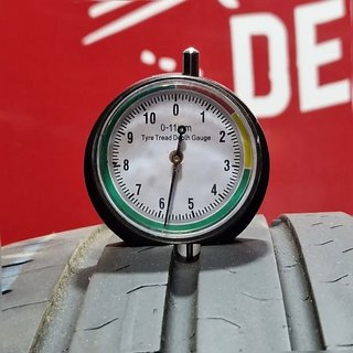 [R. 2054] - 195 55 20 95H CONTINENTAL NEUMÁTICOS