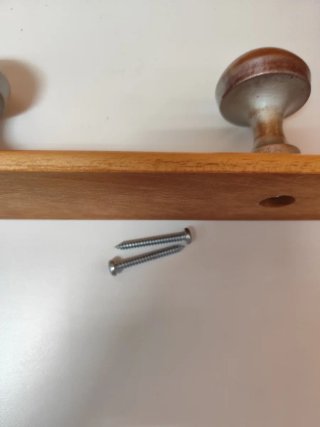 Perchero de pared madera y plateado