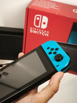 Nintendo Switch V2 2020 como nueva