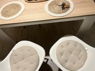 Mesa comedor y 4 sillas