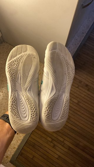 Zapatillas Mizuno Blancas y Turquesa