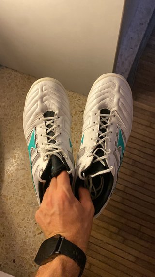 Zapatillas Mizuno Blancas y Turquesa