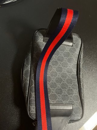 Riñonera Gucci Negra y Gris