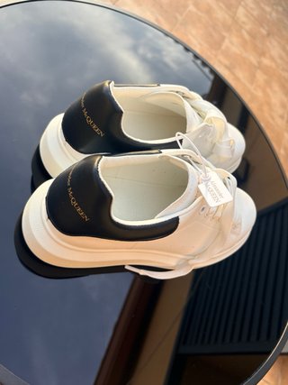 Alexander McQueen Sneakers Blancas Piel