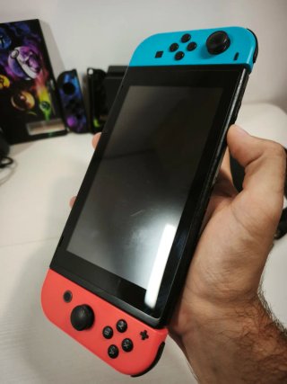 Nintendo Switch V2