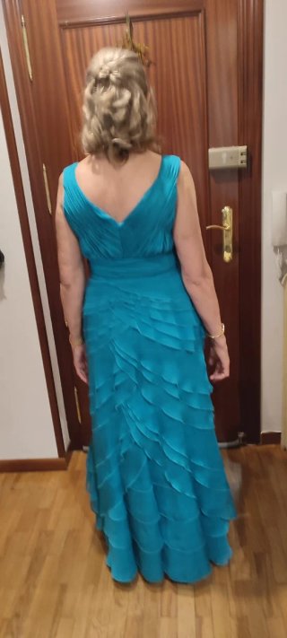 Vestido fiesta Sonia Peña Talla L. Se regala fular