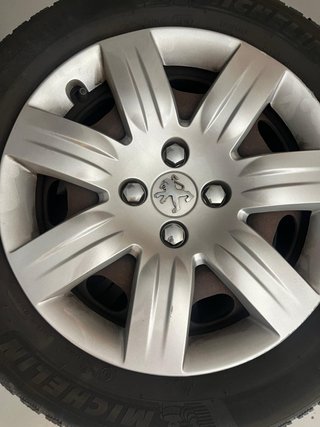 4 Ruedas grupo PSA