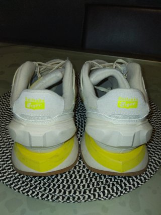 Zapatillas Onitsuka Tiger Talla 45 Blancas/Amarill