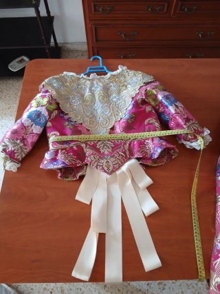 Traje de Fallera Rosa y Dorado